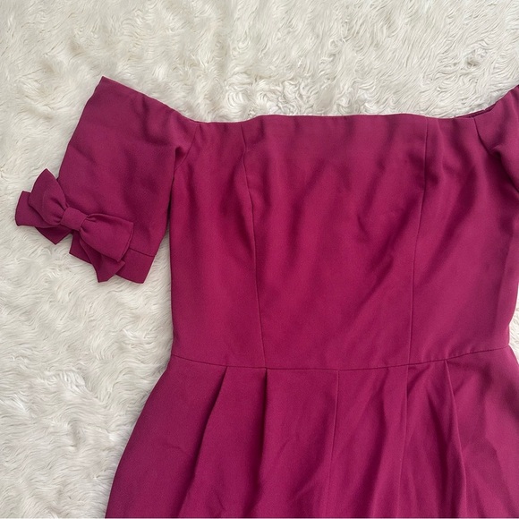 Gal Meets Glam Jumpsuit Meredith Crepe Off the Shoulder Wide Leg Petite Sz 6P - Picture 6 of 14